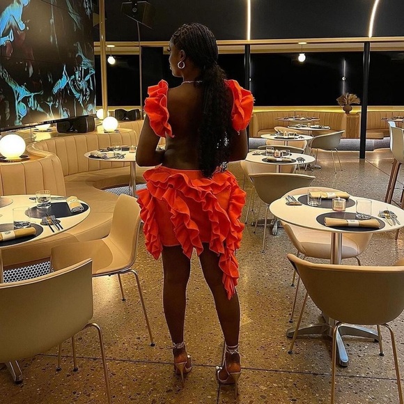ORANGE RUFFLE BACKLESS DRESS - Picture 4 of 4